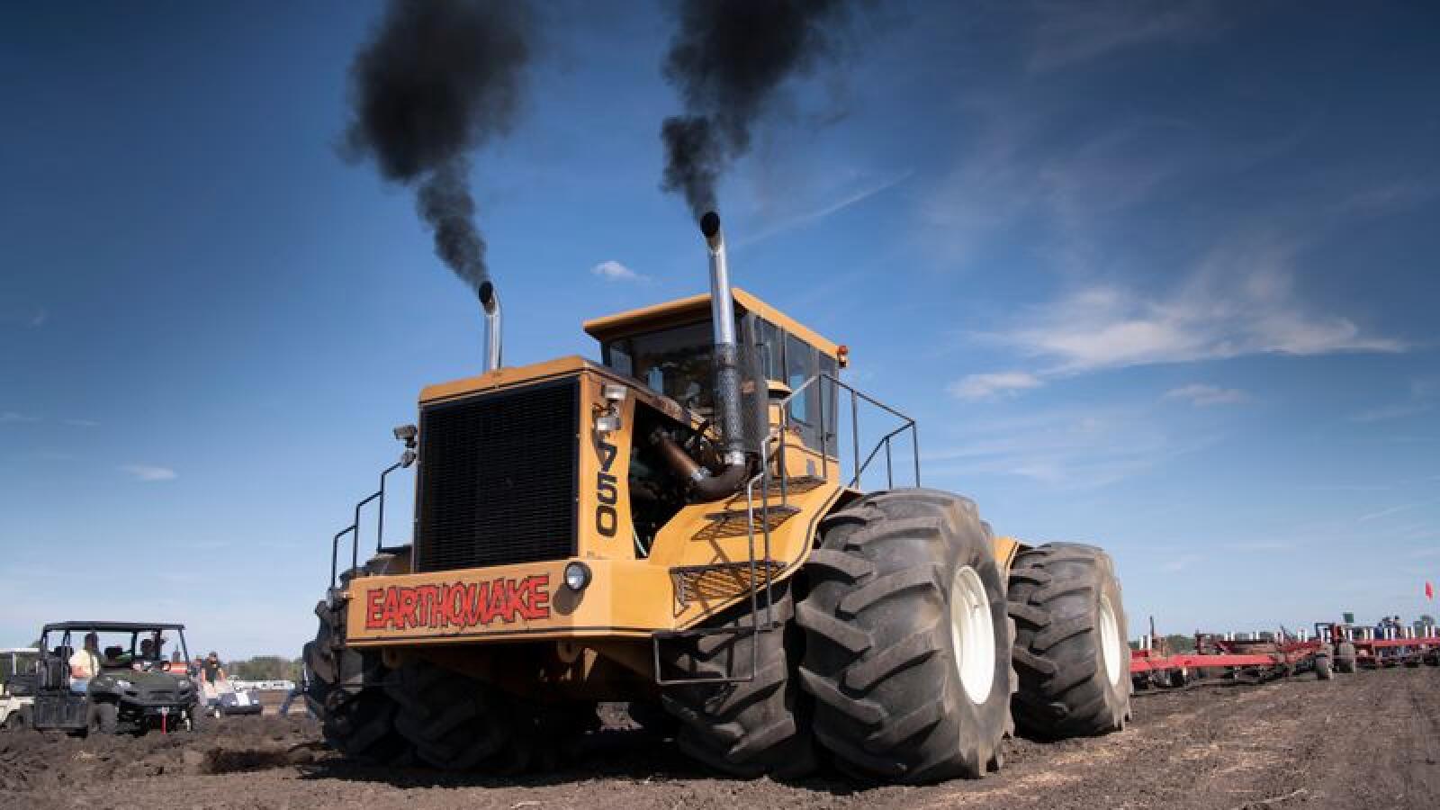 Rite 750 Earthquake - World’s Top 10 biggest tractors in 2022